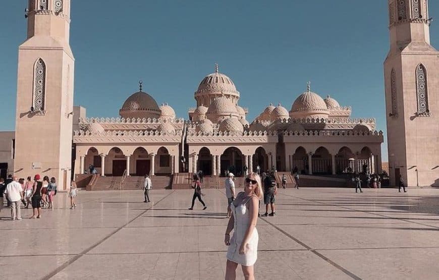 Hurghada City Tour – Culture, Markets & Marina