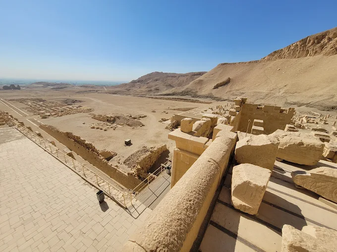 Hatshepsut Temple from Hurghada