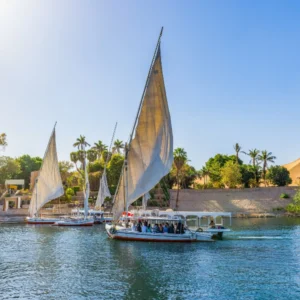 The Ultimate Guide to Your Luxor Full Day Trip from Hurghada: Itinerary, Costs & Tips for 2025 go bus luxor to hurghada price 2025