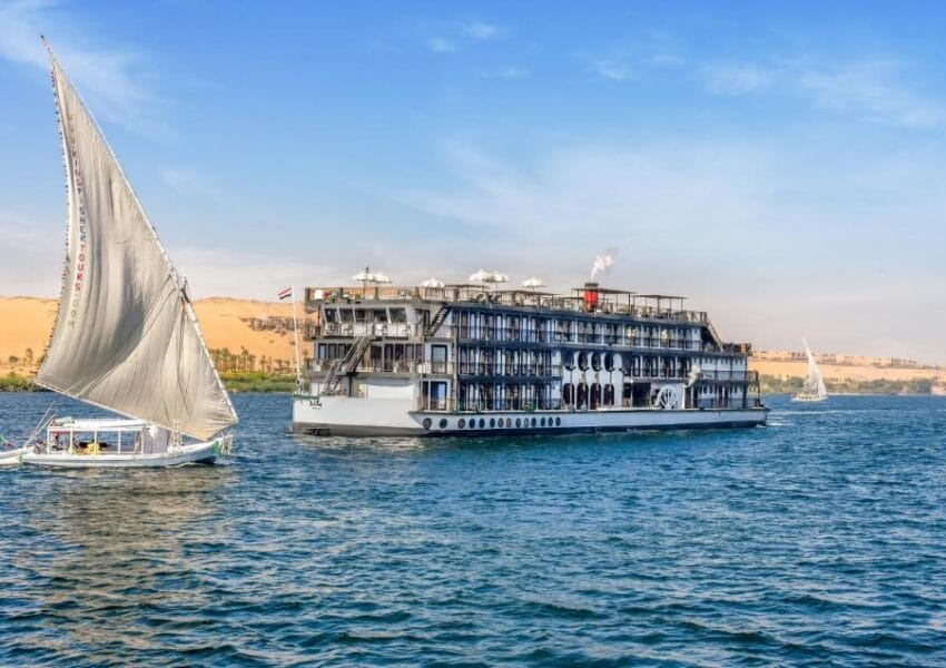 from Sunny Days El Palacio to Luxor