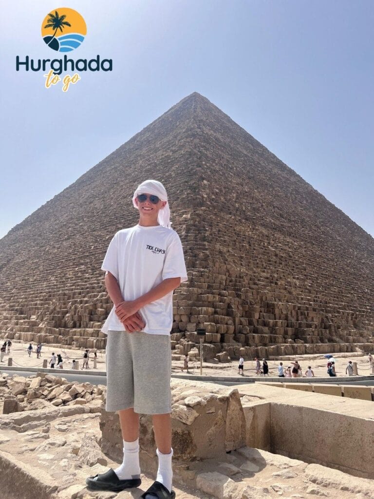 Best Day trip to Giza Pyramids and Sphinx from Hurghada 2026 Explore the Great Pyramid of Khufu – The Last Ancient Wonder