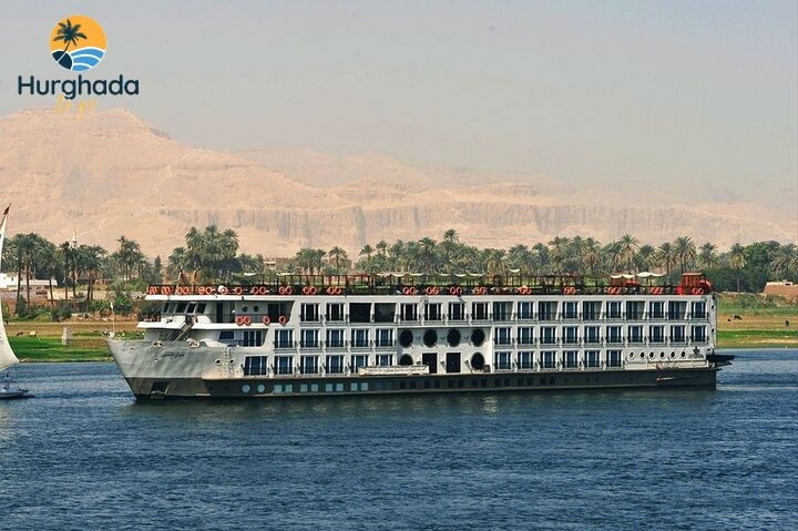 6-Day Nile Cruise: Luxor to Aswan with Felucca Ride Nile Cruise