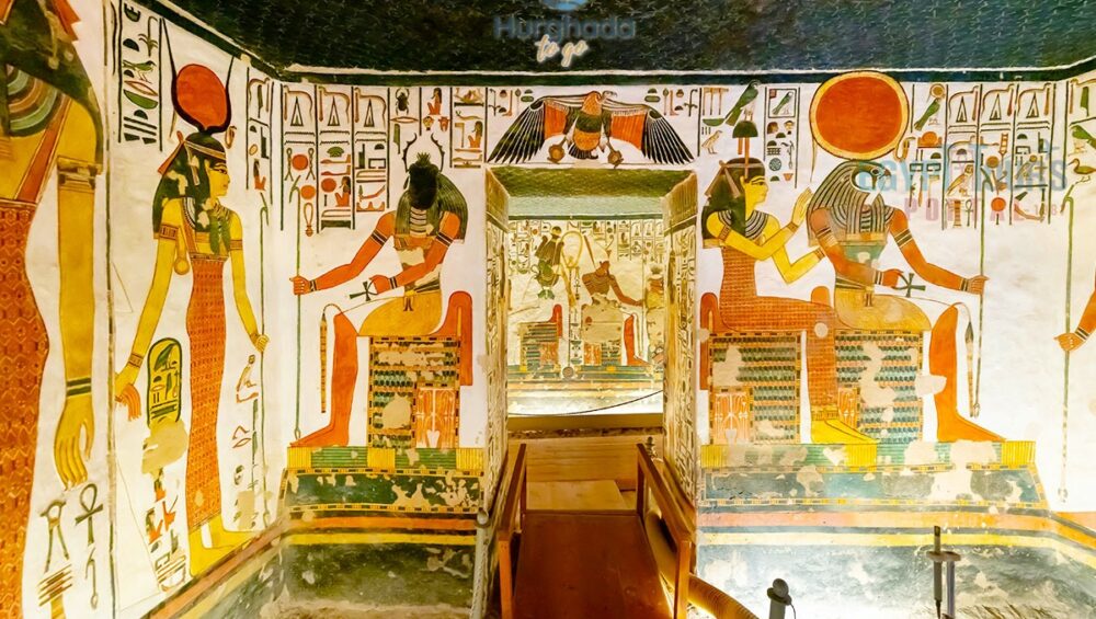 Valley Of The Queens Luxor sightseeing 1560 BCE to 1130 BCE Valley Of The Queens
