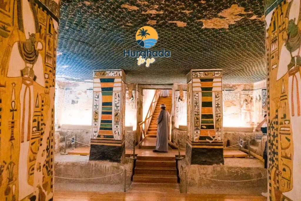 Valley Of The Queens Luxor sightseeing 1560 BCE to 1130 BCE Nefertari