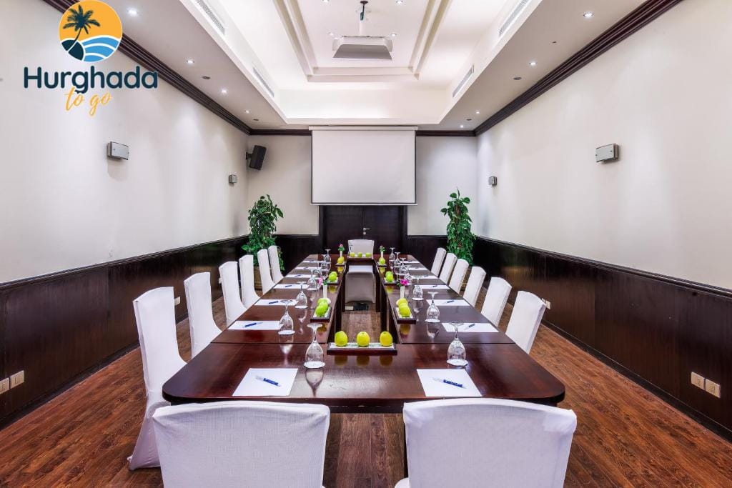 Cleopatra Luxury Resort Makadi Bay – Top Deals & Ratings