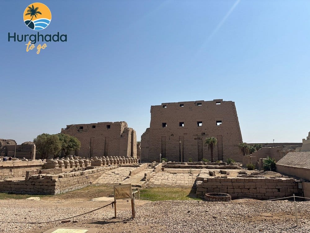 Egypt Sightseeing Package – Top Attractions Included