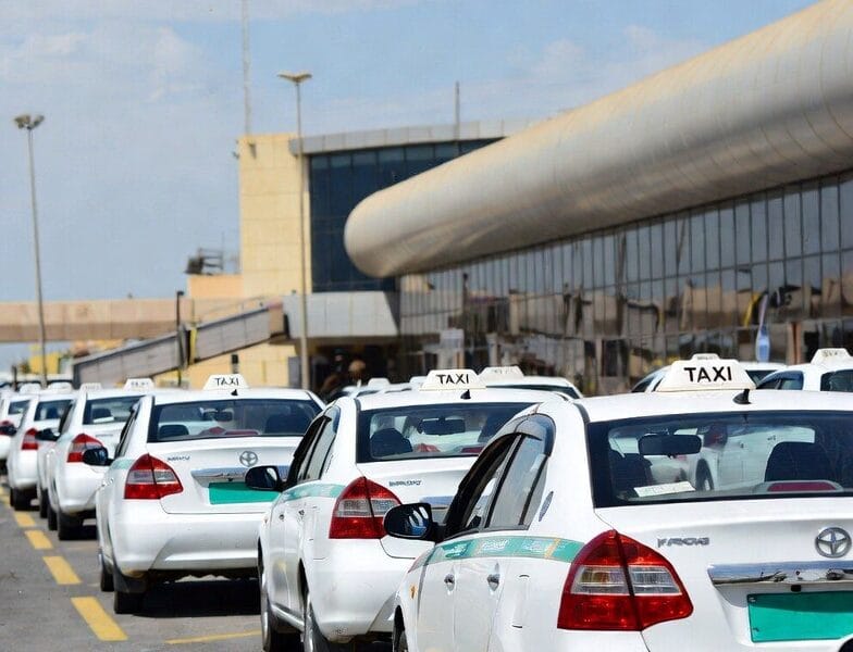 Are there taxis at Hurghada Airport
