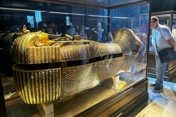 Day Tour to Cairo from Hurghada by Car