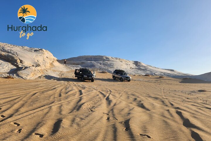 7 Days in Egypt: Pyramids, Desert Adventures & Wadi Al Hitan 7 Days in Egypt: Pyramids, Desert Adventures & Wadi Al Hitan