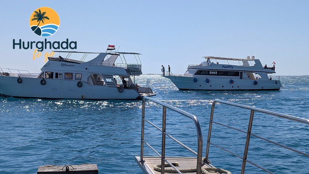 Hurghada Luxury Sailing Trip to Orange Bay with Lunch